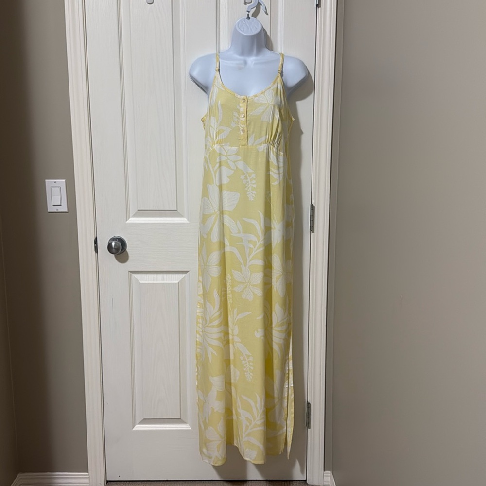 KIWI + PUNCH Maxi Dress